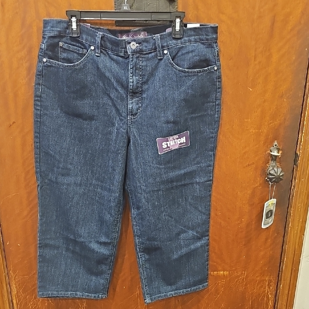 New Gloria Vanderbilt Size 18 Capri Dark Blue Women's Jeans
